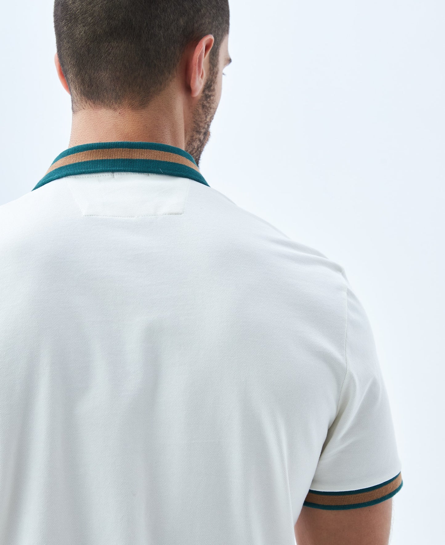 Camiseta Polo Americanino 809E011 Classic Fit Crudo