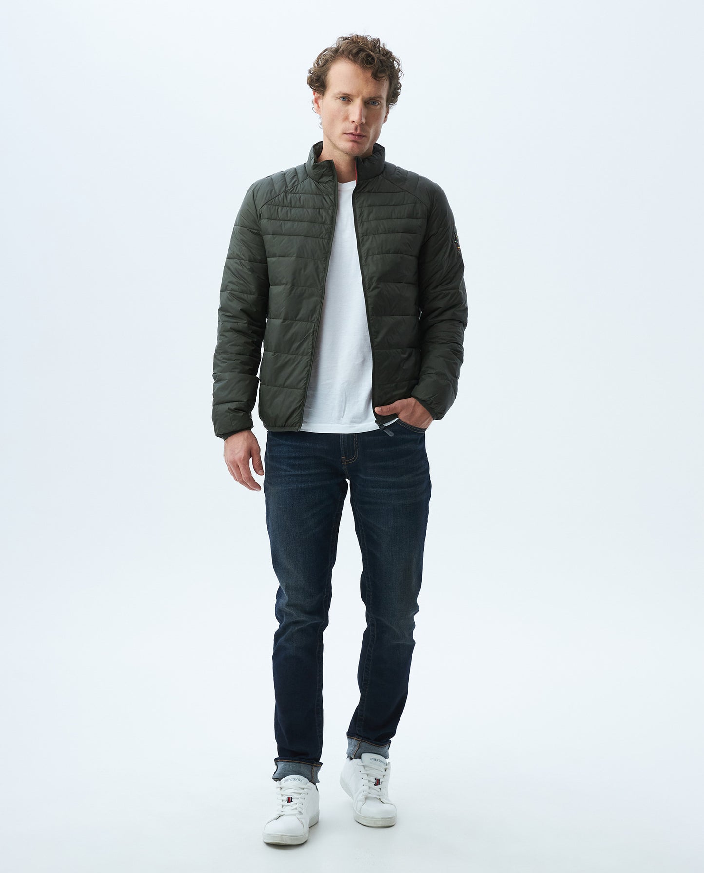 Chaqueta Hombre Chevignon 620E000 Togs Ultra Light Verde Oscuro