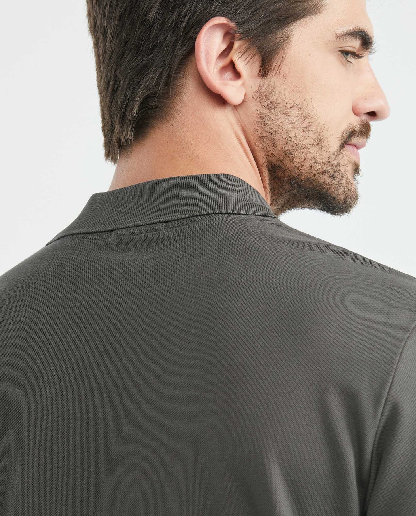 Camiseta Polo Chevignon 609E000 Classic Fit Gris Oscuro