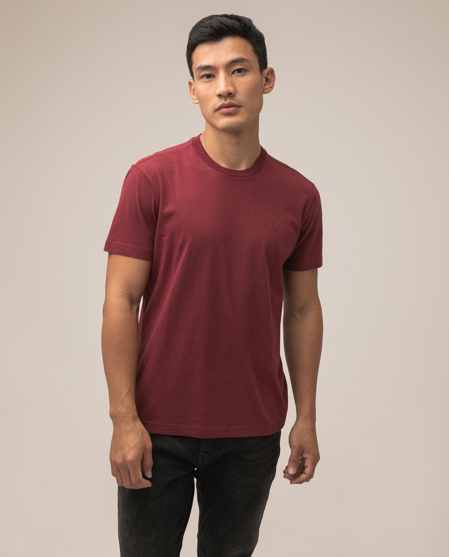 Camiseta Cuello Redondo Americanino 840D001 Basica Slim Fit Vino