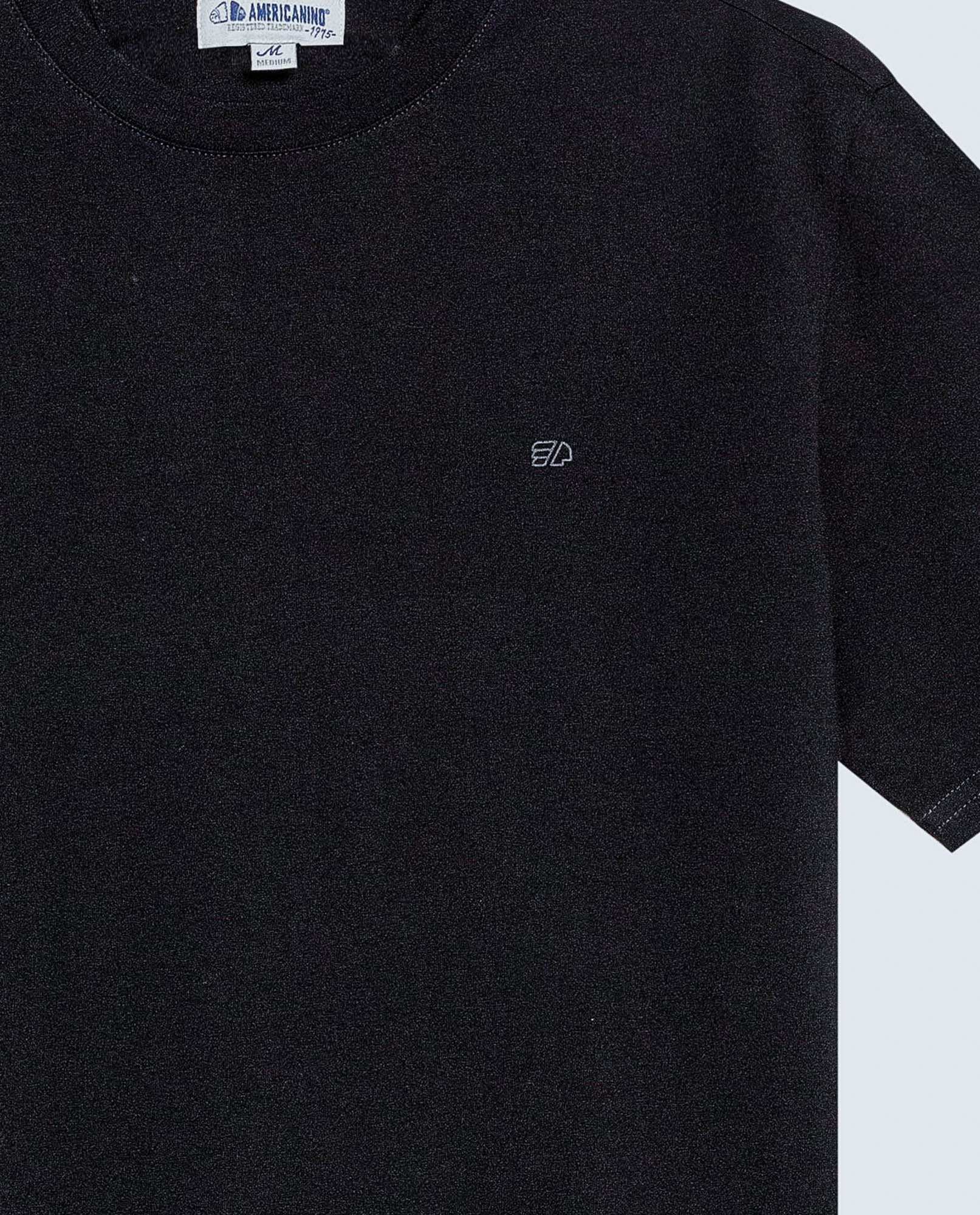 Camiseta Cuello Redondo Americanino 840F001 Slim Fit Negro