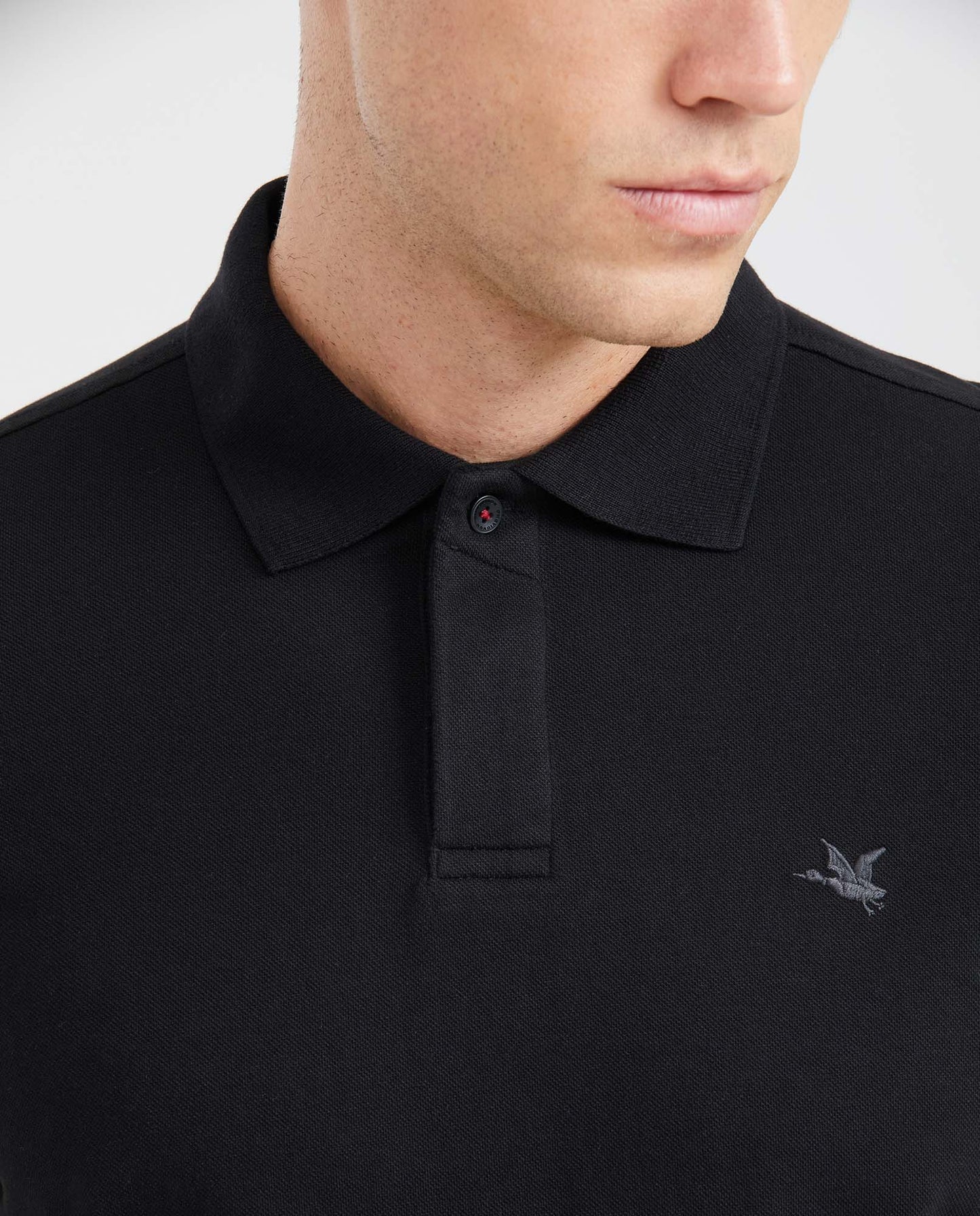 Camiseta Polo Chevignon 601G004 Slim Fit Negro