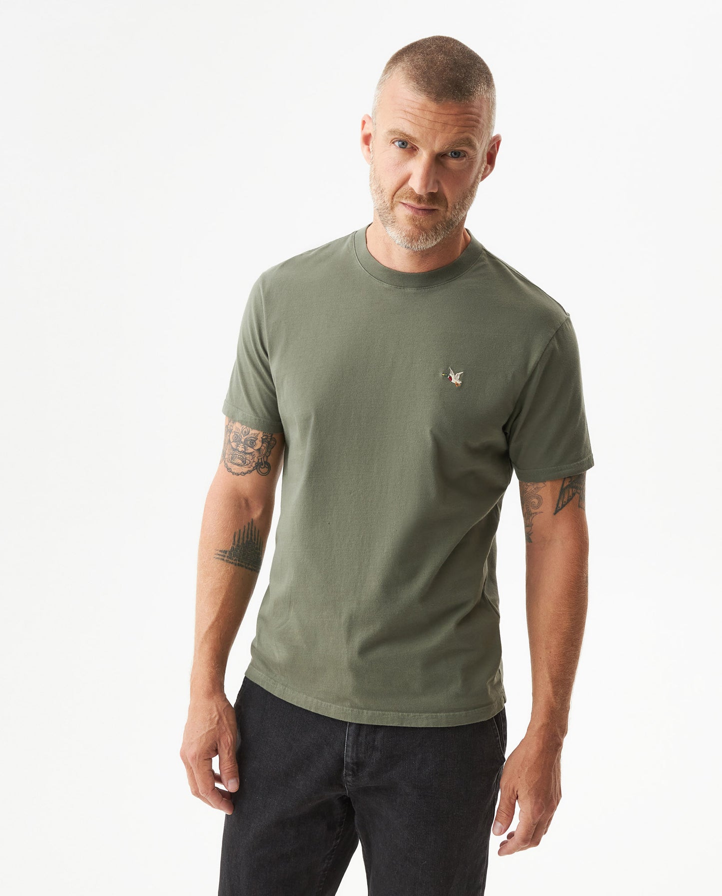 Camiseta Cuello Redondo Chevignon 649G001 Slim Fit Verde Militar